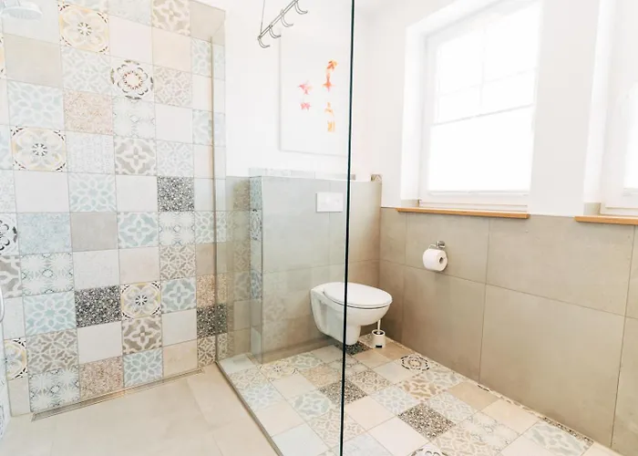 Semesterbostad Hof Koehne - Haus Im Glueck Rechts *